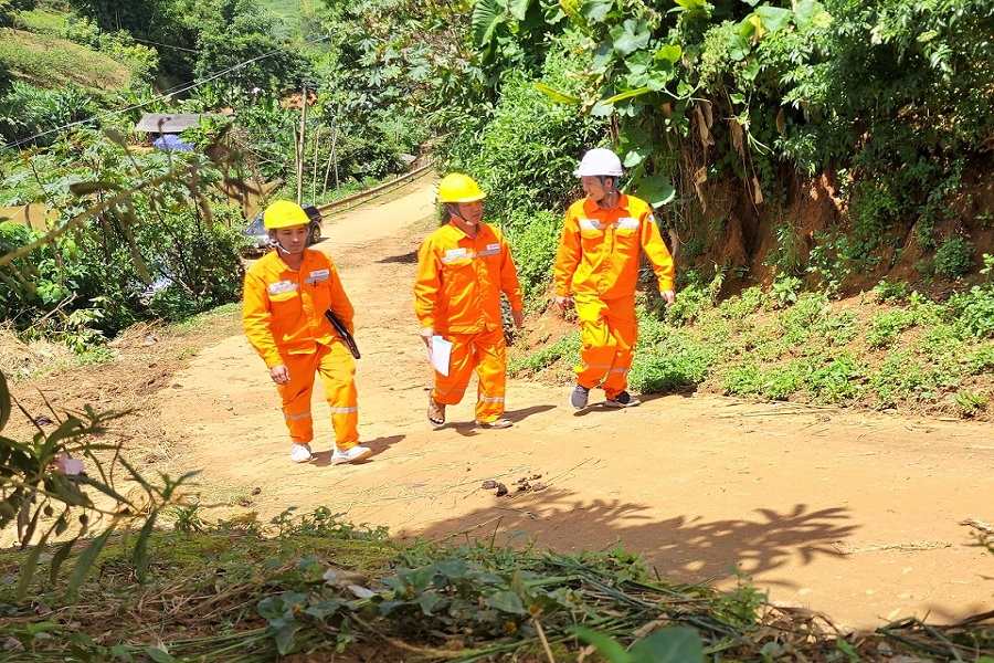 Người lính áo cam đẹp mãi trong em